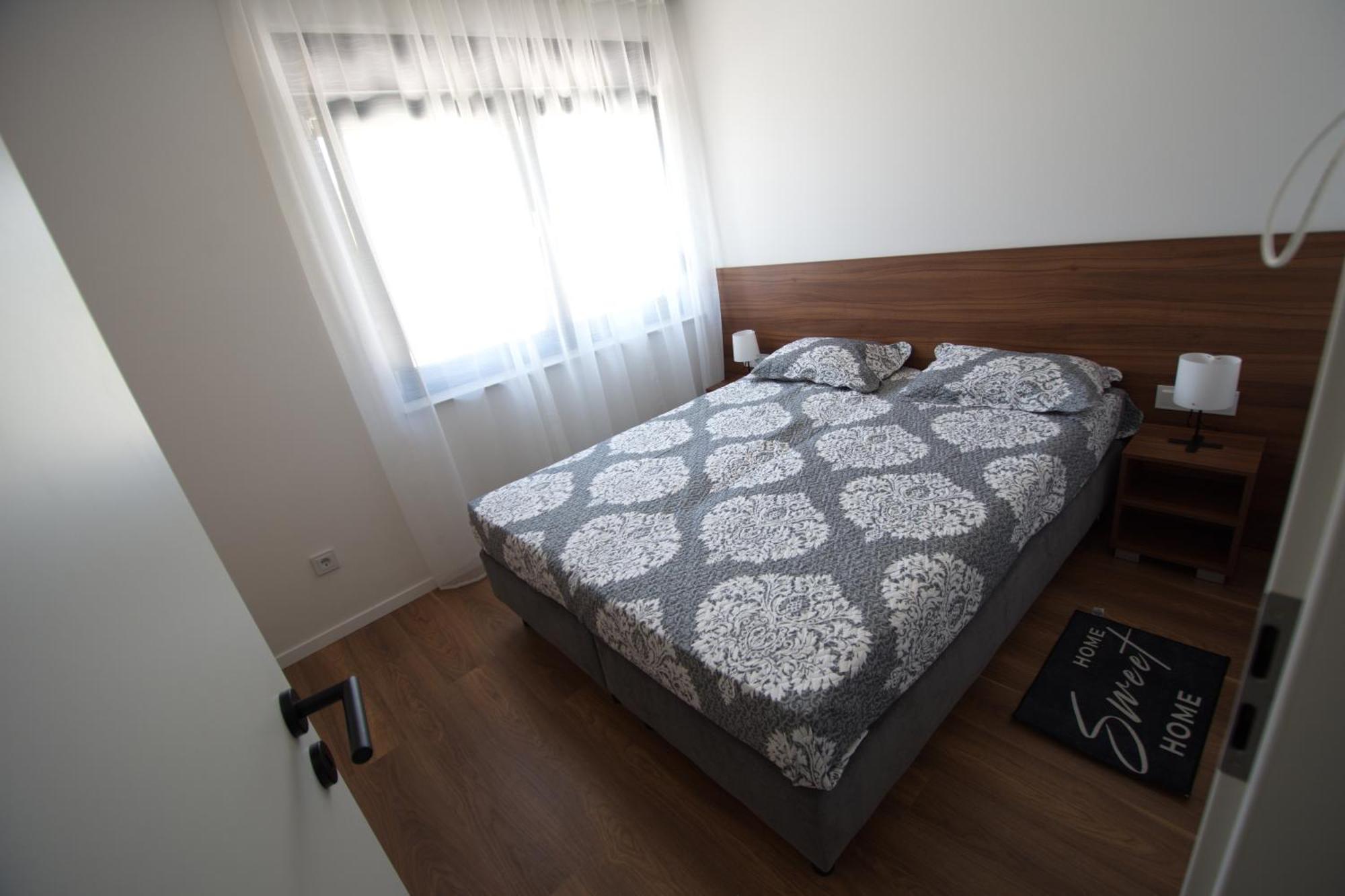 Studio Apartman Petrinja Exterior photo